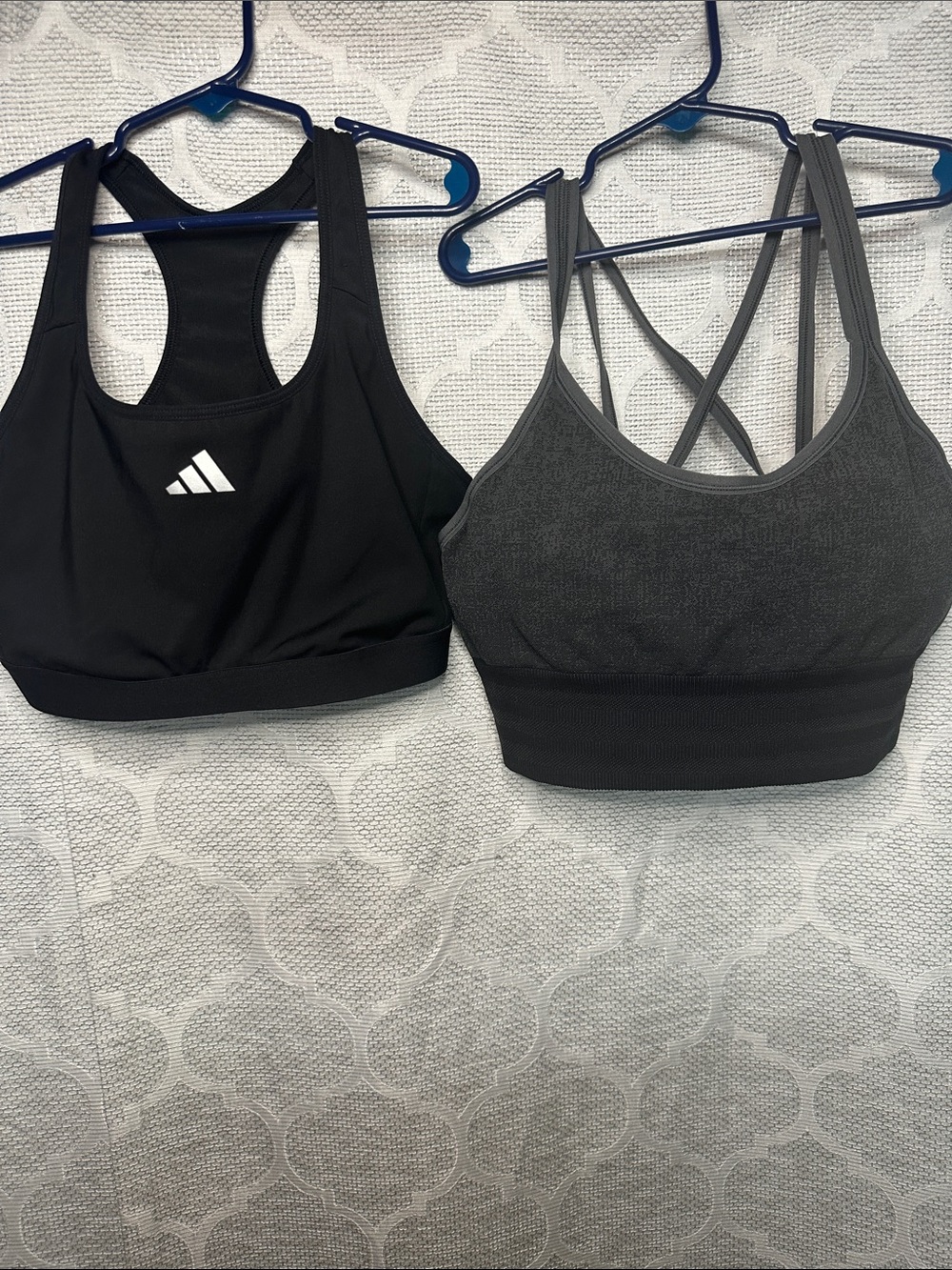 Adidas Women M Sports Bra Bundle Black Charcoal Grey Workout Top 2-Lot